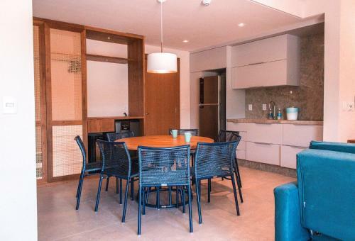 Apartamento Qavi - Flat Luxo Com Piscina Privativa Na Rua Principal