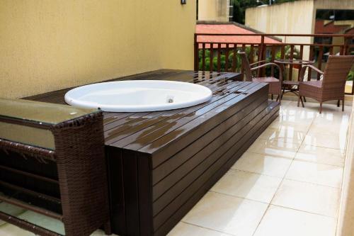 Apartamento Qavi - Triplex Com Jacuzzi No Centro De Pipa #solar�gua188