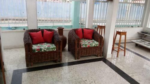 Apartamento Condom�nio Golden Dolphin Village