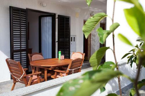 Apartamentos Karagic