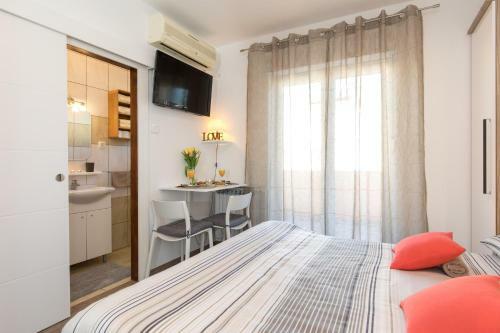 Hostal Guest House Krk Town Centre