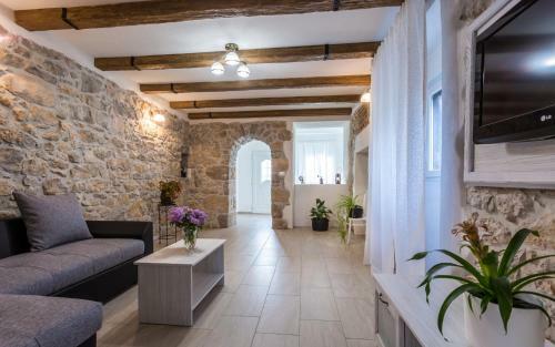 Villa Mulberry