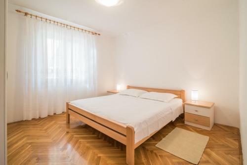 Apartments Ana S