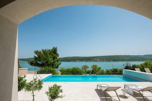Beautiful Villa Veglia Palace