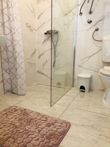 Studio Apartmani ?jarne?i??