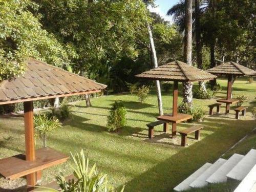 Apartamento 3 Quartos No Taperapuan. Menos De 300m Da Praia
