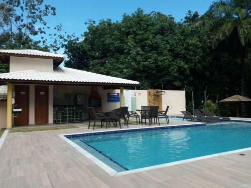 Apartamento 3 Quartos No Taperapuan. Menos de 300m Da Praia