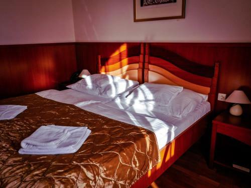 Hotel Kum�nia