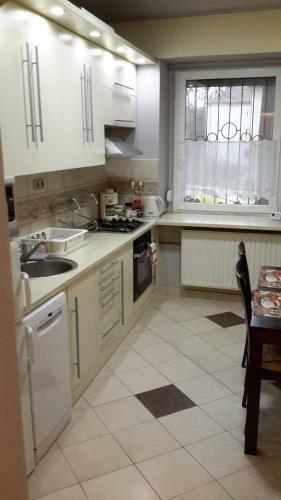 G�bor Apartman Koml�