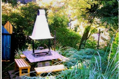 Romantic Holiday Cottage By The Danube