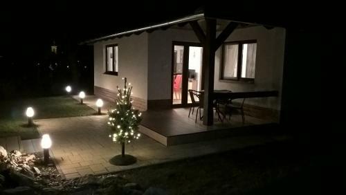 Hostal Cseresznyevir�g Vend�gh�zak