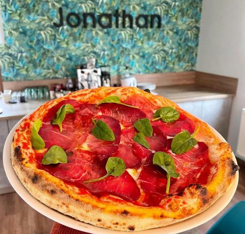 Jonathan Bed&pizza