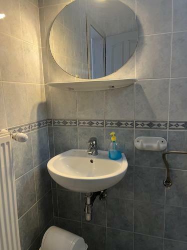 Bed & Breakfast Misleny Home