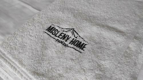 Bed & Breakfast Misleny Home