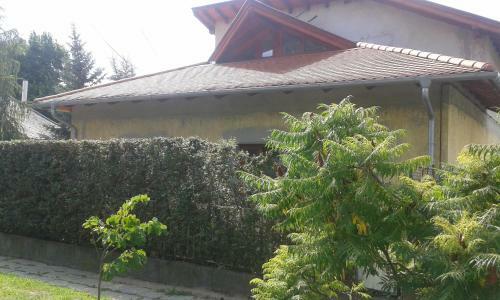A Nyugalom Szigete H�z