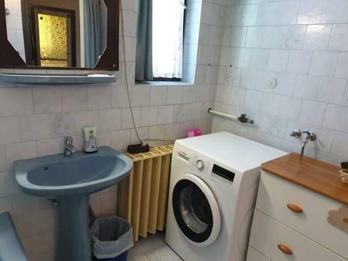 Anna Apartman