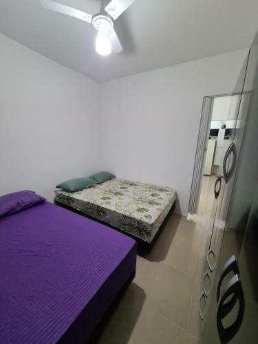 Apartamento Kit�o Com Quarto 50mts Do Mar