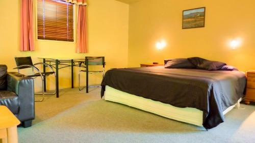 Glenalvon Lodge Motel