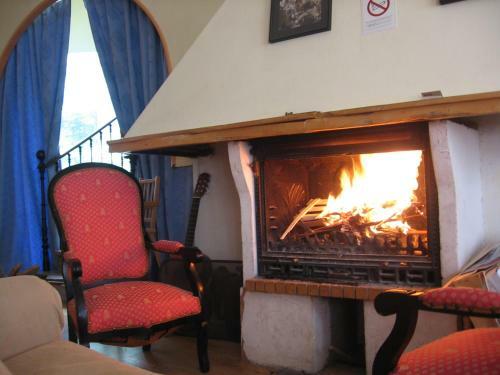 Bed & Breakfast Chambres Et Table D'h�tes Ancien Hotel Du Larzac