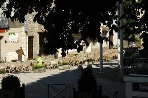 Bed & Breakfast Les Capitelles Du Caylar