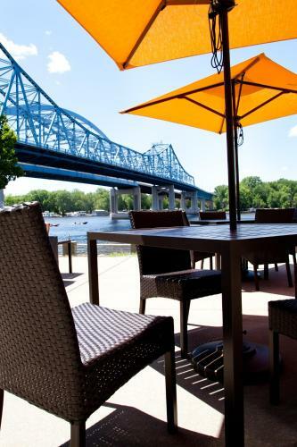 Hotel Courtyard La Crosse Downtown/mississippi Riverfront