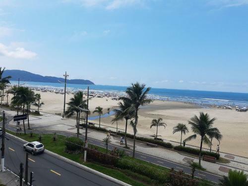 Incr�vel Apartamento Na Guilhermina Com Vista Pro Mar
