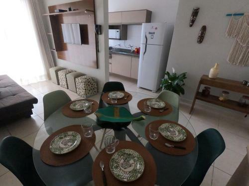 Apartamento 50 Metros Da Praia, Vista Para A Serra E O Mar