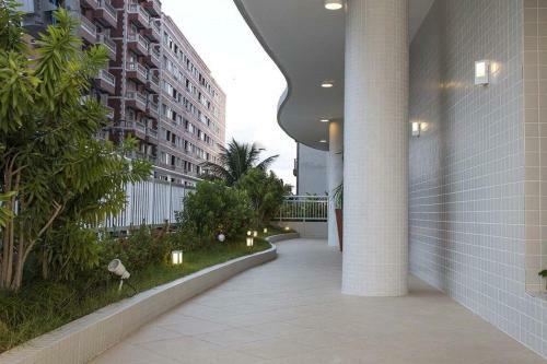 Apartamento 50 Metros Da Praia, Vista Para A Serra E O Mar