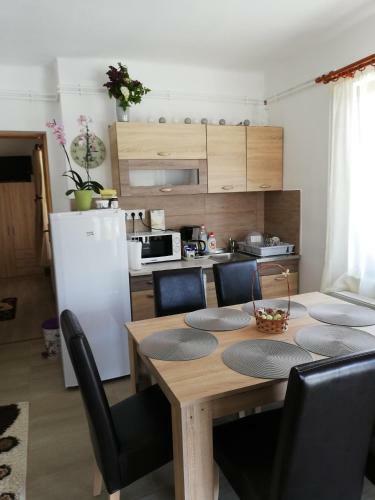 Hostal Szitak�t? Vend�gh�z