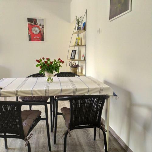 Sir�ly Apartman