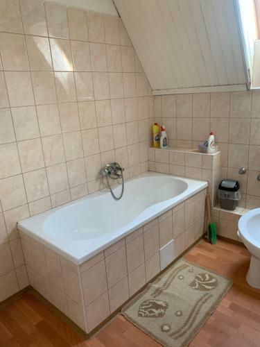 Hostal J�rghy Haus