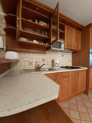 Apartamento Katakunyh�