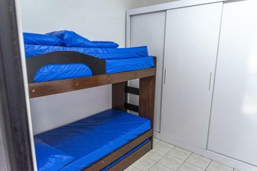 Apartamento Apto Com Wi-fi E Vista Do Mar Da Praia Grande-sp
