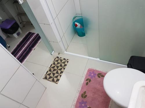 Apartamento Kitnet Guilhermina Frente Feirinha E Mar