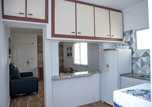 Apartamento Apto A 400 Metros Da Praia Canto Do Forte Sp