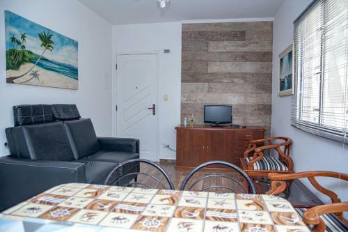 Apartamento Apto A 400 Metros Da Praia Canto Do Forte Sp