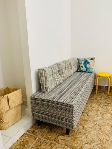 Apartamento T�rreo/30 Mts Da Praia