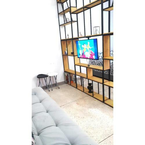 Apartamento Kitnet � 300 Metros Da Praia (4 Min.) - Boqueir�o