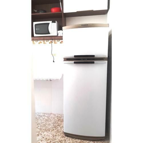 Apartamento Kitnet � 300 Metros Da Praia (4 Min.) - Boqueir�o