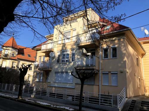 Apartamento Kl�ra Appartman