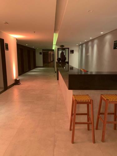 Apartamento No 20� Andar Barra Home Stay