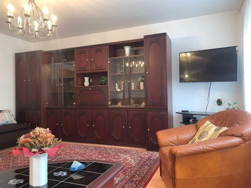 Helena Apartman