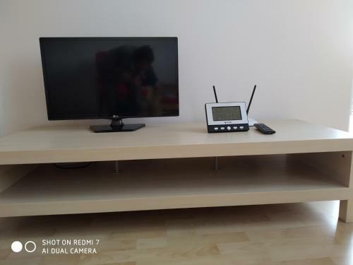 Kira Apartman