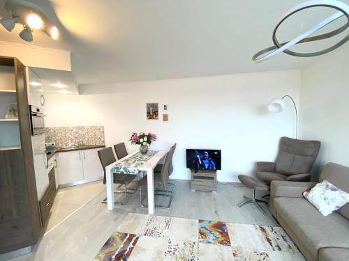 Panorama View Apartment In City Center