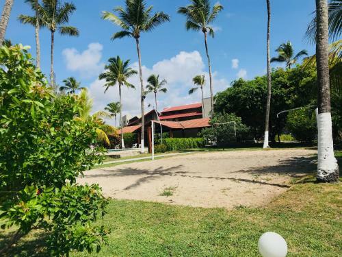 Casa de Praia Porto de Galinhas, Muro Alto