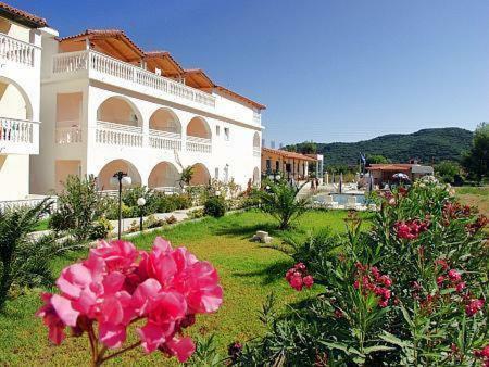 Aparthotel Hotel Plessas Palace