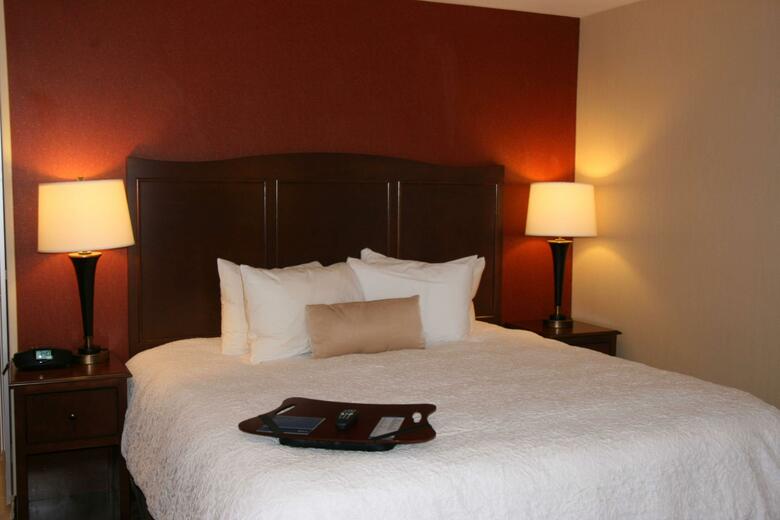 Hotel Hampton Inn And Suites Peru