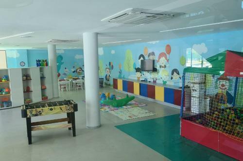 Flat Cercado Pelo Para�so No Beach Class Eco Life