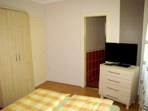 Szegf? Apartman