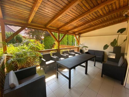 Veronika Lux Apartman